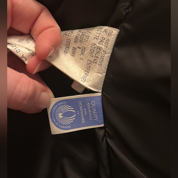 Canada Goose Jacket - Picture 4 of 5